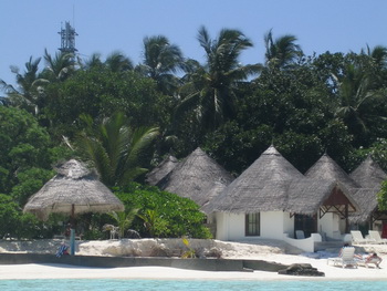 Maldives, North Male Atoll, Thulhagiri Island Resort